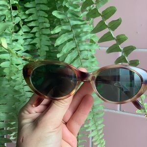 Vintage 90’s Ray Bans